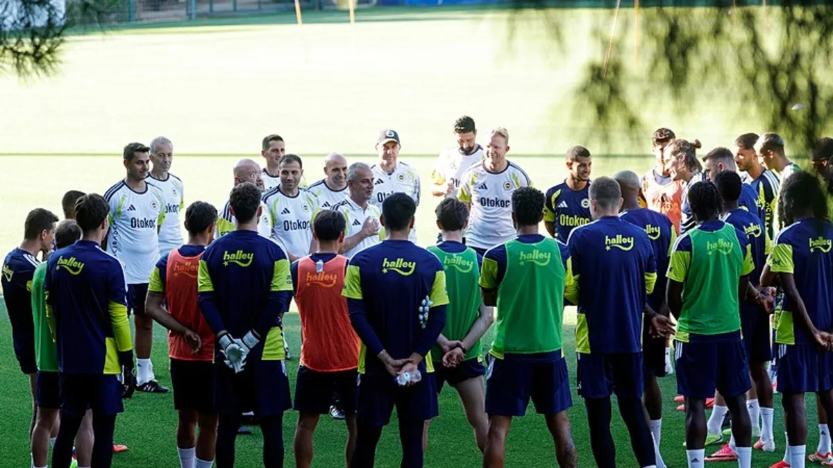 Fenerbahçe'de Sürpriz Ayrılık Talebi