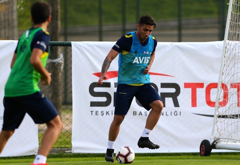 Fenerbahçe kampının etkili ismi Allahyar
