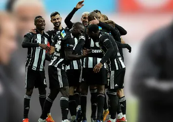 Kartal zirve yolunda! İşte Sivasspor 11'i