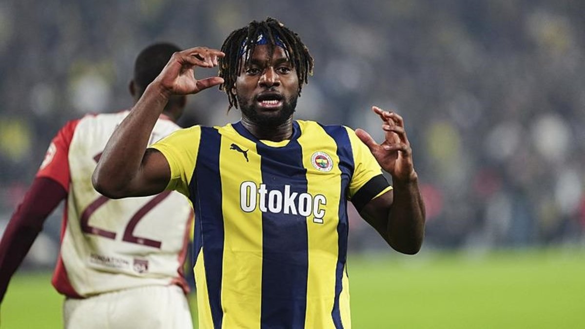 TRANSFER HABERLERİ | Fenerbahçe'de Allan Saint-Maximin'in menajeriyle kritik görüşme! Takımdan ayrılacak mı? TRANSFER HABERLERİ | Fenerbahçe'de Allan Saint-Maximin'in menajeriyle kritik görüşme! Takımdan ayrılacak mı?