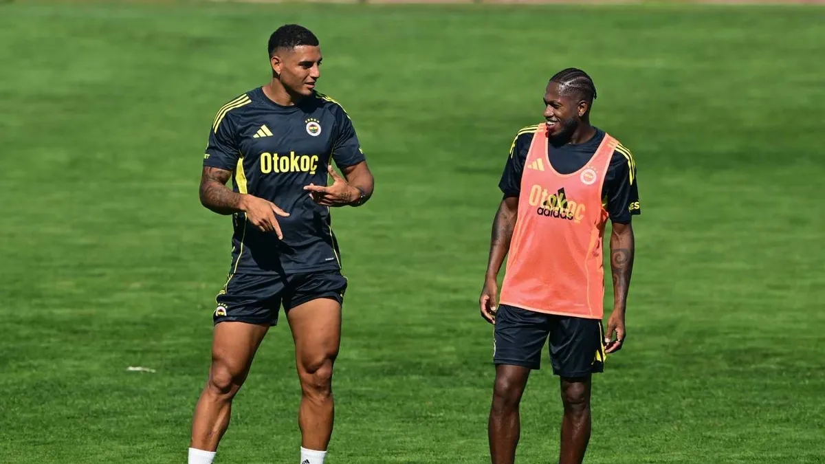 Fenerbahçe'den Diego Carlos açıklaması!