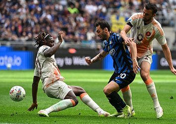 Hakan'lı Inter'e Roma şoku