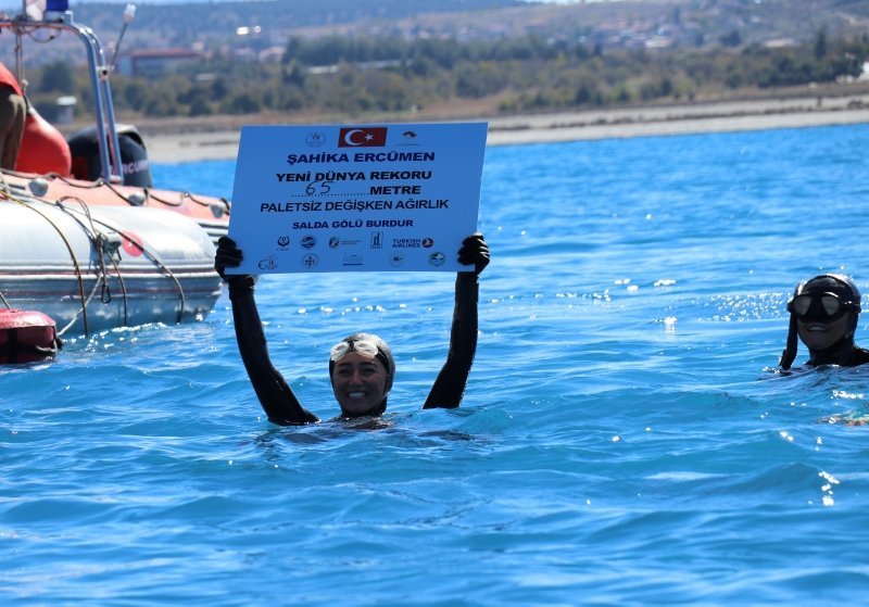Şahika Ercümen’den dünya rekoru