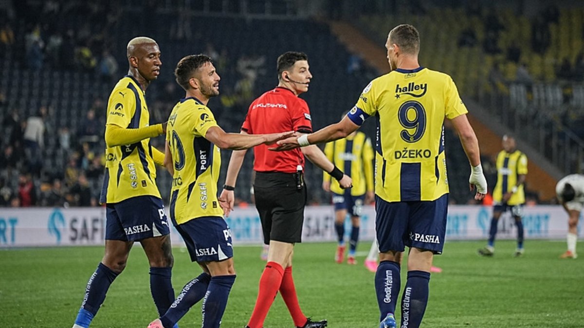 Spor yazarları Fenerbahçe - İkas Eyüpspor maçını değerlendirdi! Spor yazarları Fenerbahçe - İkas Eyüpspor maçını değerlendirdi!