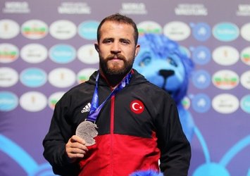 Fatih Erdin'den gümüş madalya!