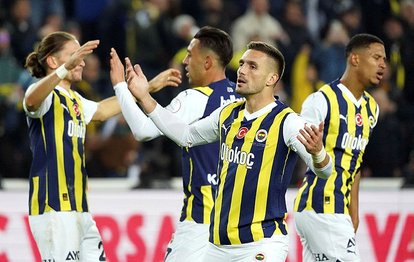 Fenerbahçe EMS Yapı Sivasspor’u konuk ediyor!