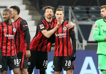Leverkusen'in düşüşü sürüyor!