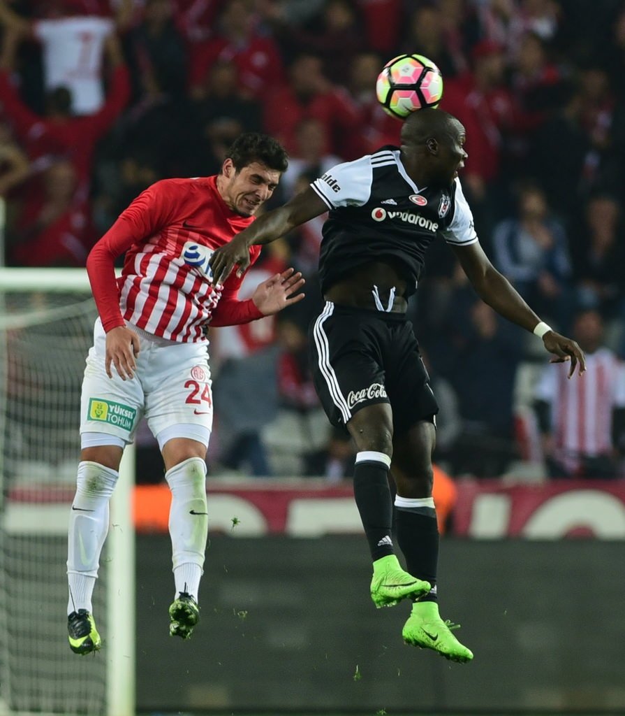 Vicent Aboubakar’a sert tepki