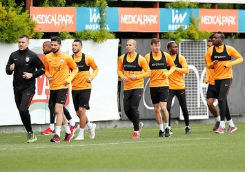 Galatasaray'da derbi hazırlıkları başladı