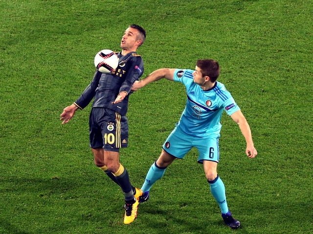 Fenerbahçe transferleri açıklıyor