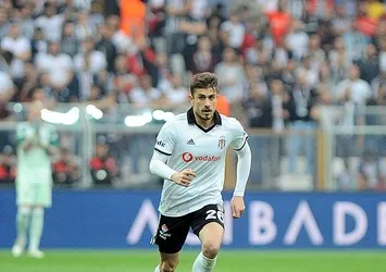 Dorukhan gitti mi?
