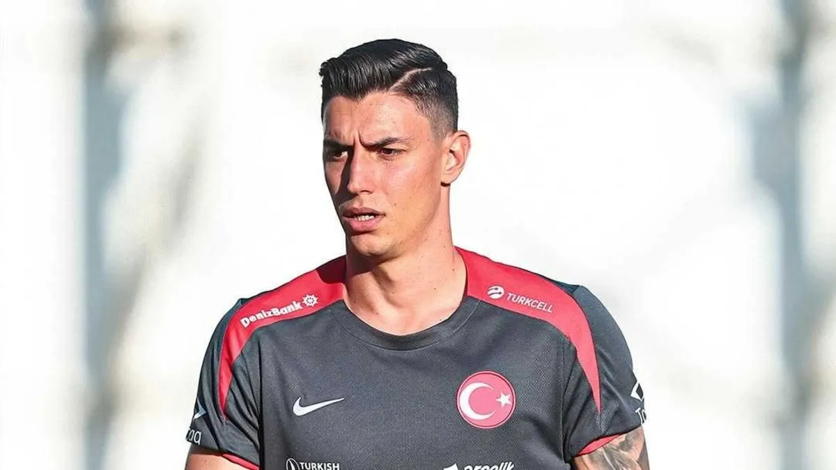 Sergen Yalçın, Berke Özer'le görüşerek sorunları çözeceğini açıkladı