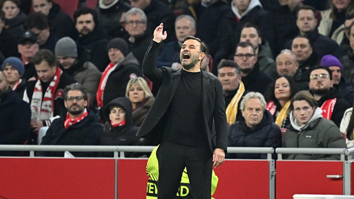 Spor yazarları Ajax - Galatasaray maçını değerlendirdi Spor yazarları Ajax - Galatasaray maçını değerlendirdi