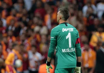 Yerine gelecek isim belli oldu! İşte Aslan'ın yeni kalecisi