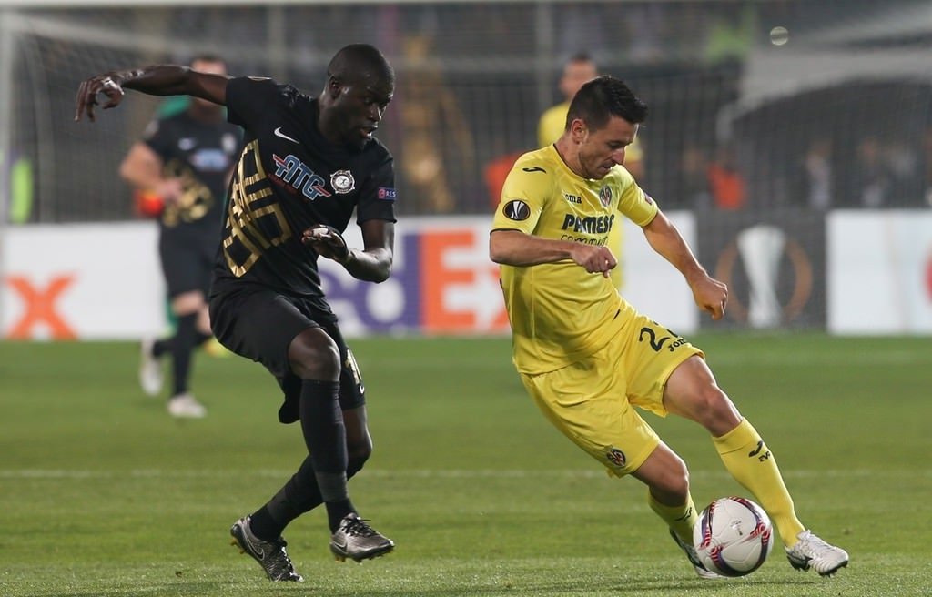 Osmanlıspor - Villarreal maçından kareler
