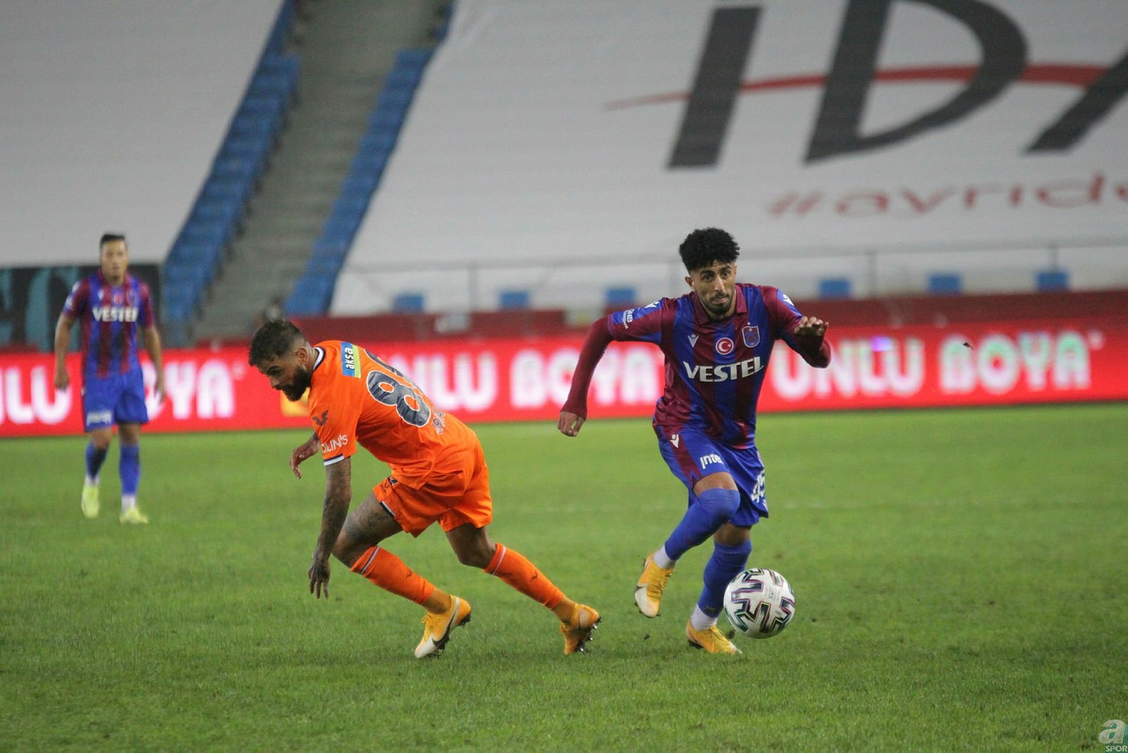 Trabzonsporlu yıldıza büyük övgü! Alınan yabancıların en kalitelisi