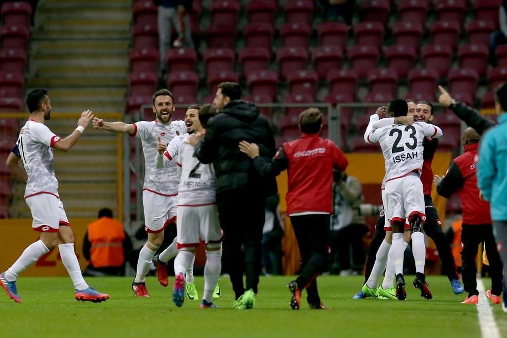 Galatasaray-Gençlerbirliği karşılaşmasından kareler