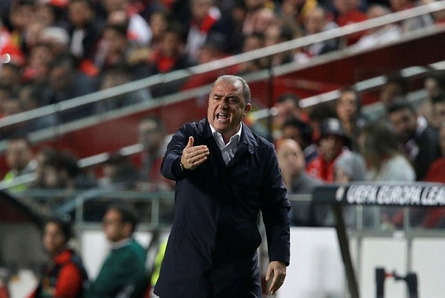 Hıncal Uluç, Benfica’ya elenen Galatasaray ve Fatih Terim’i çok sert eleştirdi