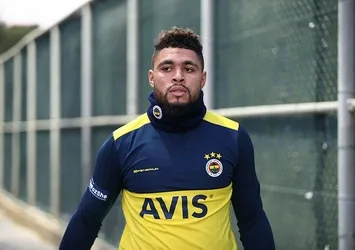 Simon Falette kampa katıldı