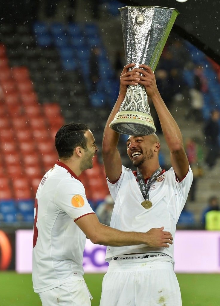 Sevilla’dan tarihi 3’leme