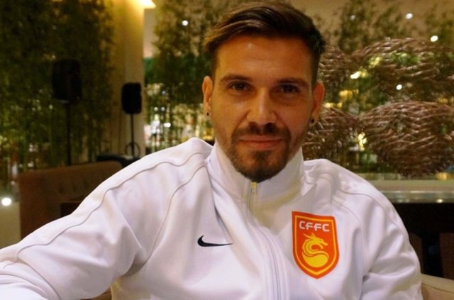 Galatasaray’ın yıldızından olay açıklama ’Koyu bir Beşiktaş taraftarıyım’