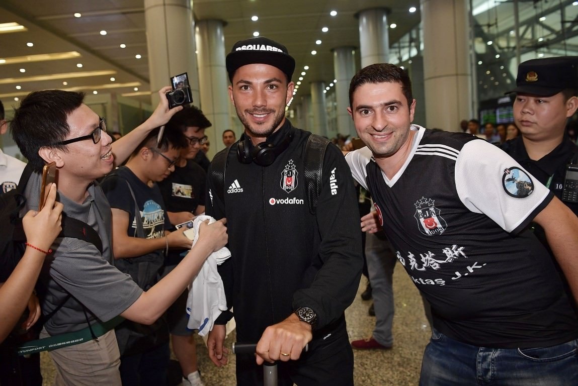 Beşiktaş, Çin’e gitti