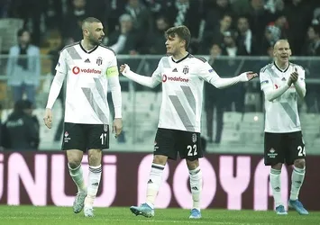 Karanlık kuruldu geceye