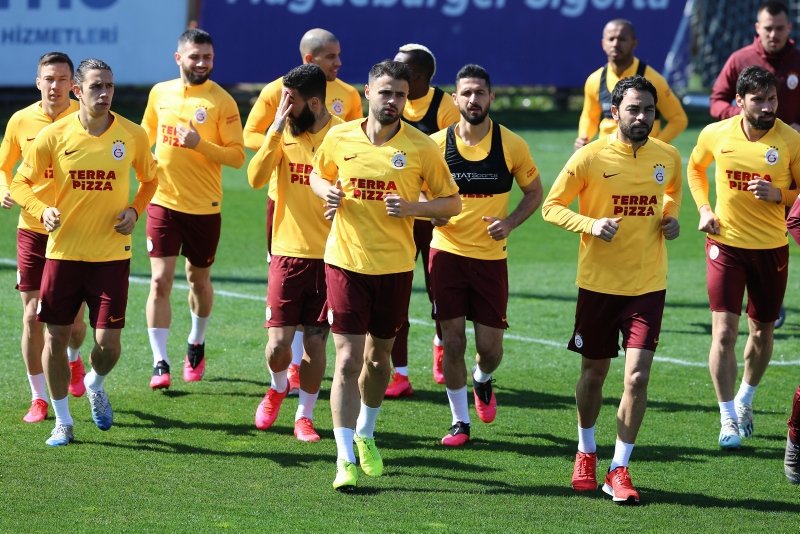 Galatasaray’da 1 ayrılık 1 transfer! Sezon sonunda imzalar atılıyor