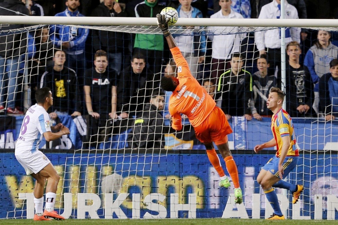 Fenerbahçe Carlos Kameni’nin peşinde