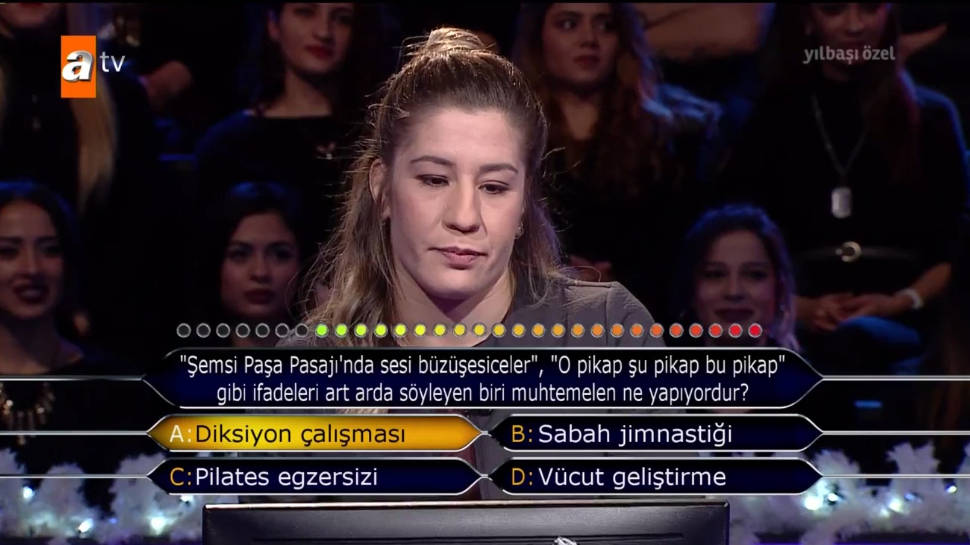 Kim Milyoner Olmak İster 798. yılbaşı özel bölümü soru ve cevapları!