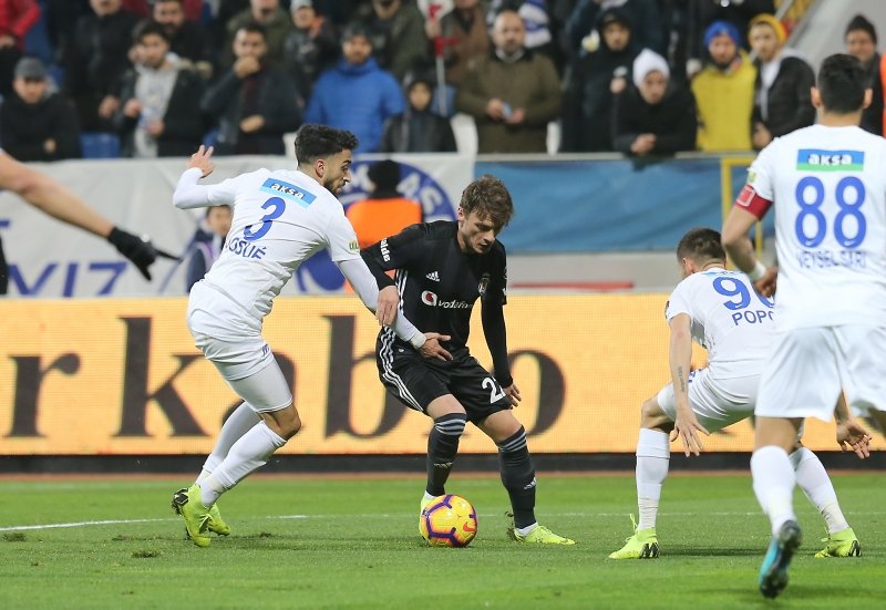 Kasımpaşa - Beşiktaş maçından kareler