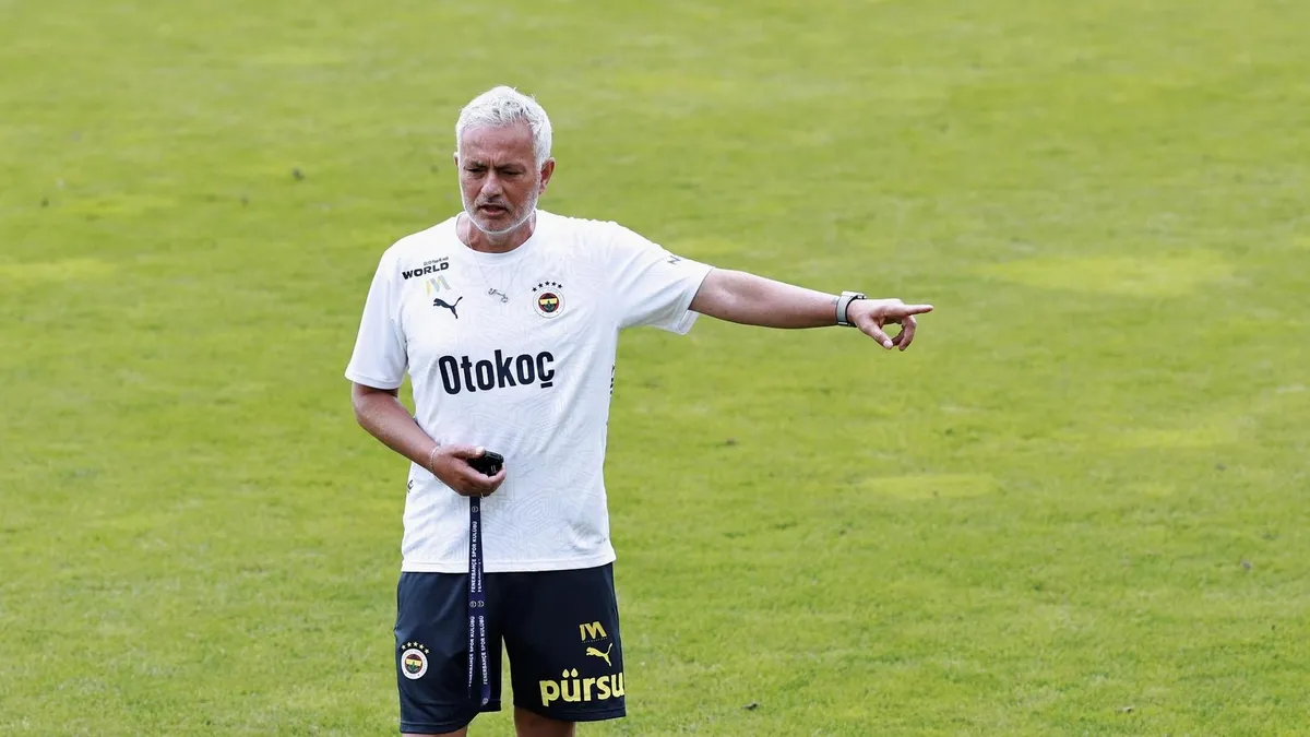 Fenerbahçe'de yeni sezon mesaisi sürüyor!