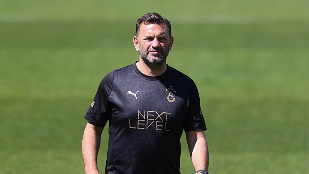 TRANSFER HABERİ: Fenerbahçe'ye karşı devleşmişti! İşte Galatasaray'ın kaledeki yeni hedefi TRANSFER HABERİ: Fenerbahçe'ye karşı devleşmişti! İşte Galatasaray'ın kaledeki yeni hedefi