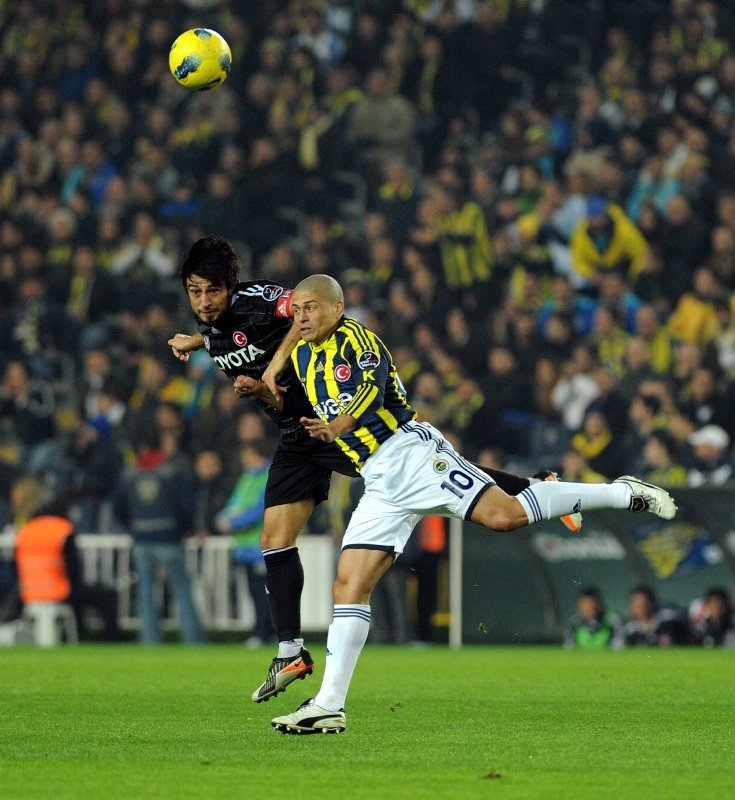 Alex seneye Fenerbahçe’de! Flaş açıklama geldi