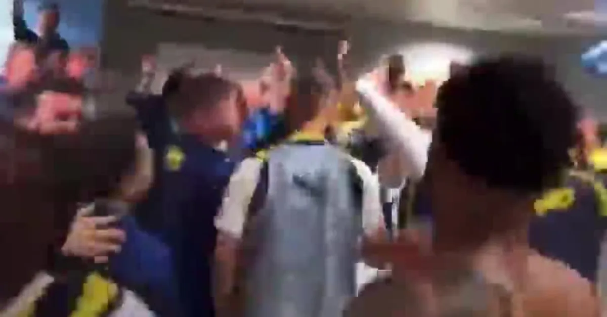 Fenerbahçeli oyunculardan küfürlü sevinç!