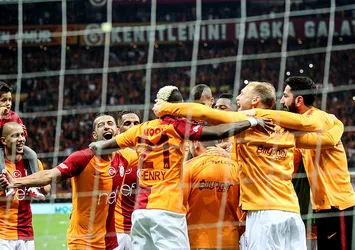 Cimbom 8 gol önde