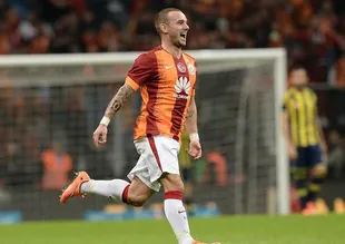 Sneijder'in sırrı Advocaat!
