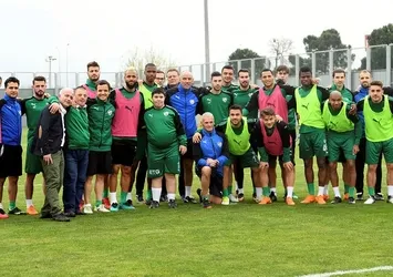Bursaspor'dan anlamlı imza