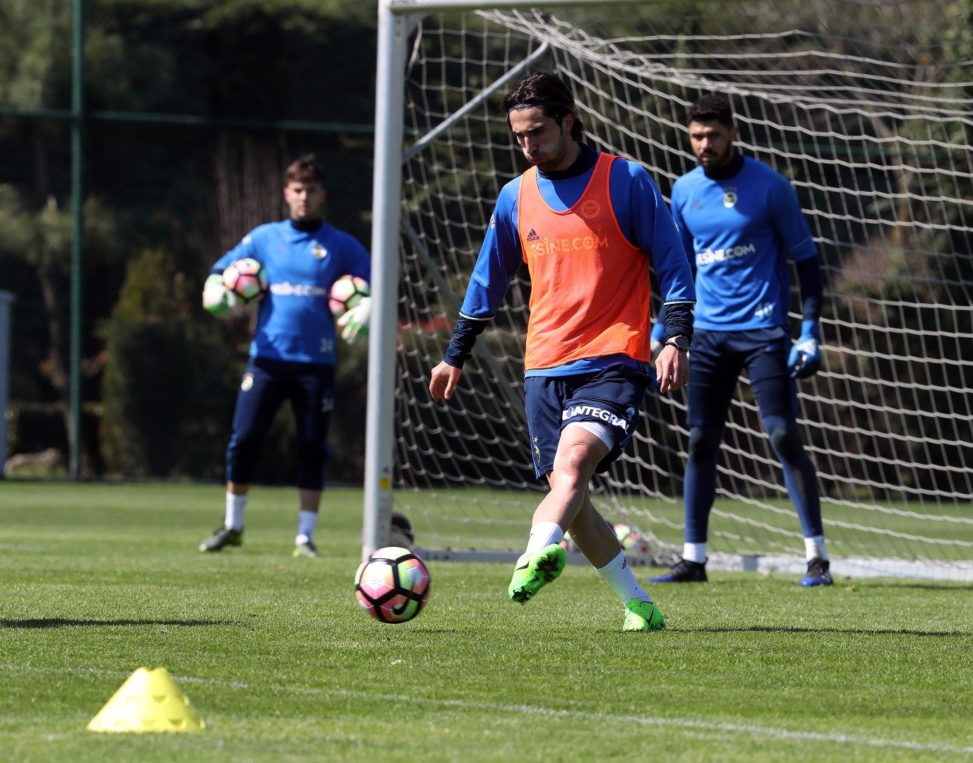 Fenerbahçe idmanında sürpriz görüntü