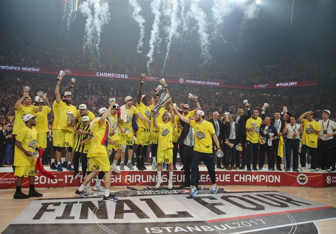 Datome söz verdi, saçlarını kestirdi