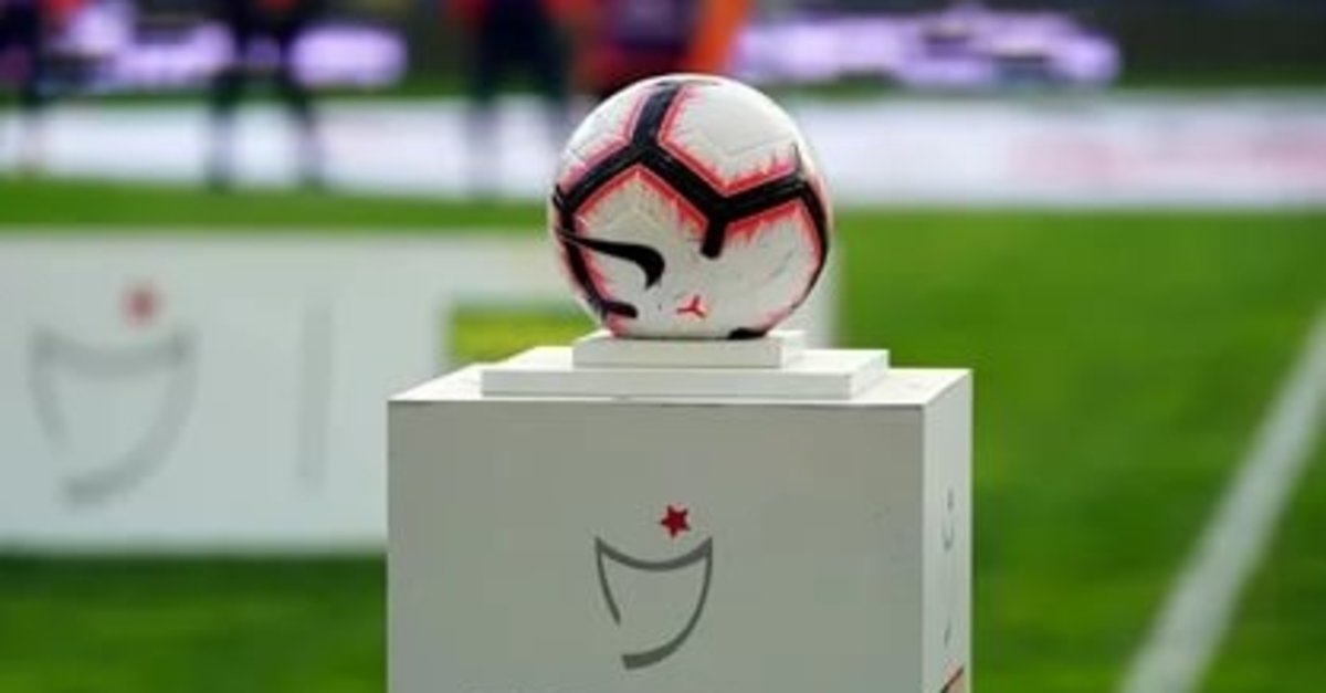 Son dakika spor haberleri: Erzurumspor'da Mesut Bakkal ile yollar ayrıldı!