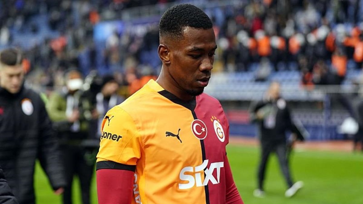 Galatasaray'da Carlos Cuesta isyanı! Galatasaray'da Carlos Cuesta isyanı!