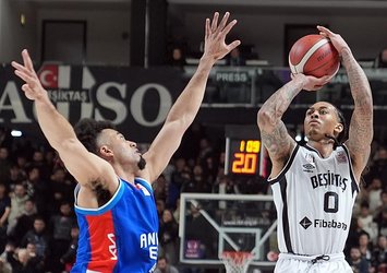 Beşiktaş Fibabanka yarı finalde!