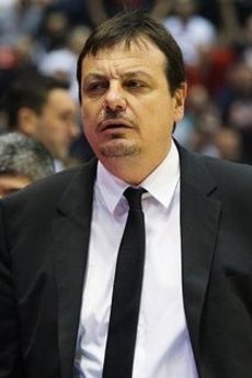 Ergin Ataman'dan 'istifa tezahüratı' tepkisi!