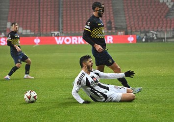 Beşiktaş'tan sakatlık açıklaması! Rashica...