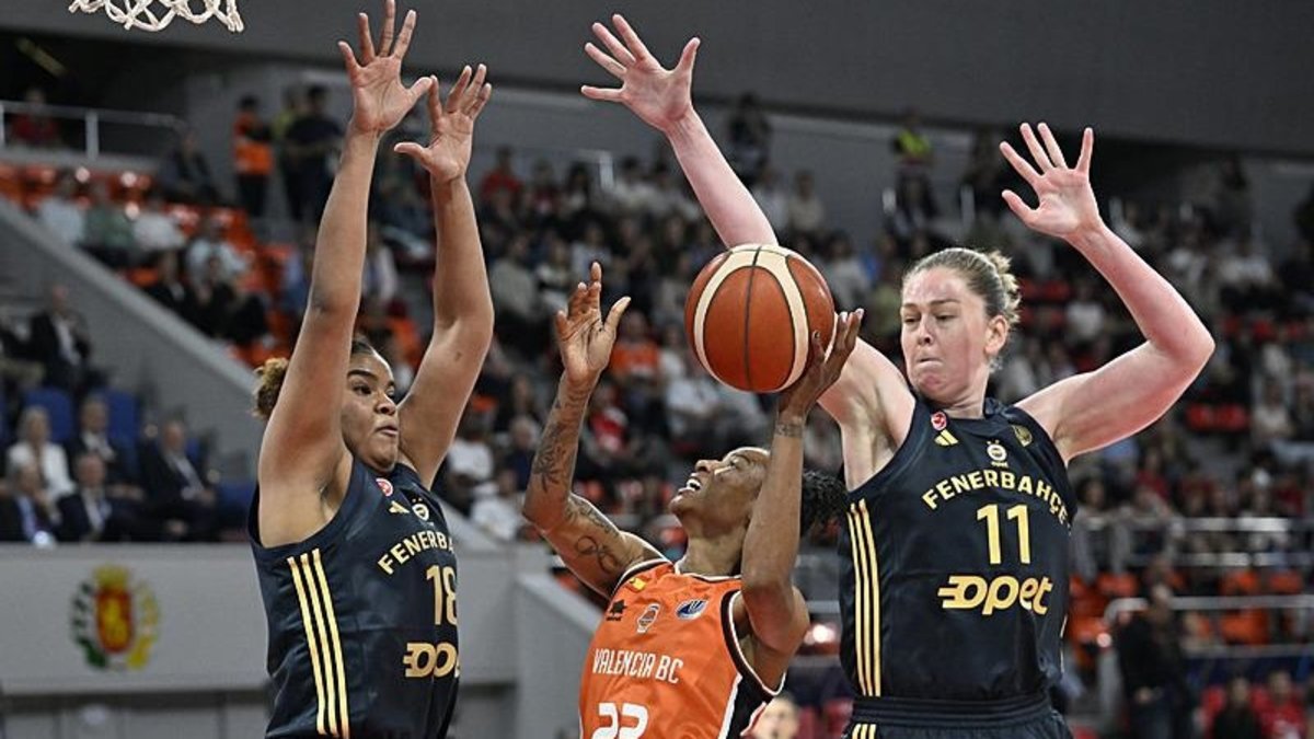 Fenerbahçe Opet, Kadınlar EuroLeague'de 3'üncü oldu Fenerbahçe Opet, Kadınlar EuroLeague'de 3'üncü oldu