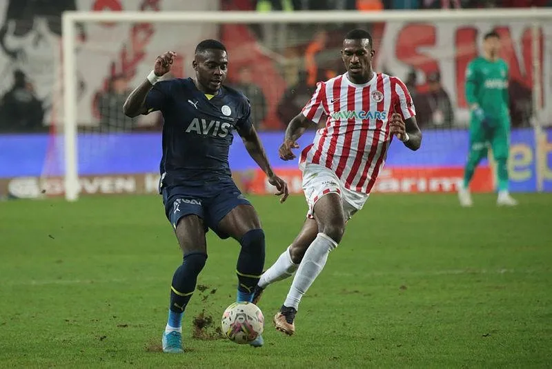 Fenerbahçe'den Bünyamin Balcı ve Haji Wright hamlesi! - 1