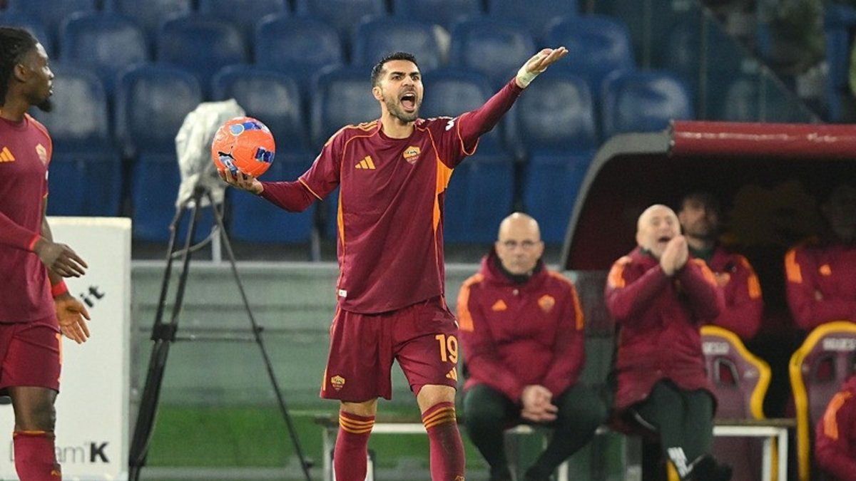 Zeki Çelik Roma'dan ayrılacak mı? Menajeri açıkladı!