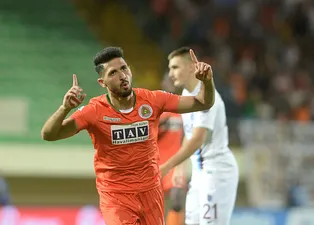 Akbaba inadı! Fener teklifi artırdı