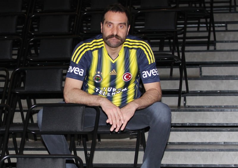 Ünlüler hangi takımı tutuyor?